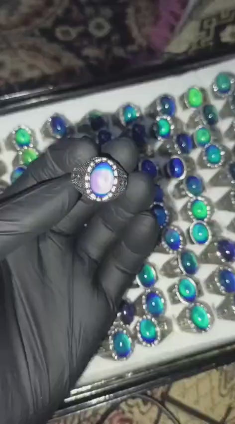 Color Changing Ring